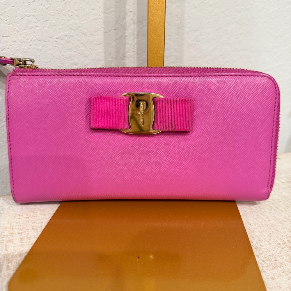 Salvatore Ferragamo Pink Wallet